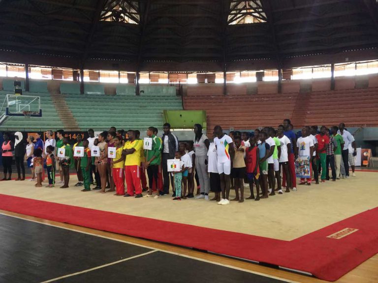 Camp d’entraînement de gymnastique à Thiès: 54 gymnases peaufinent leurs techniques