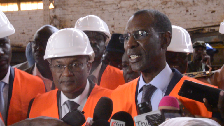 Relance de l’activité Ferroviaire,Abdoulaye Daouda Diallo annonce le demarrage des travaux de réhabilitation de deux locomotives