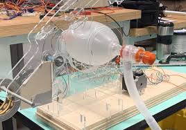 Cas grève de COVID 19, Quatre enseignants-chercheurs conçoivent un prototype d’appareil respiratoire artificiel