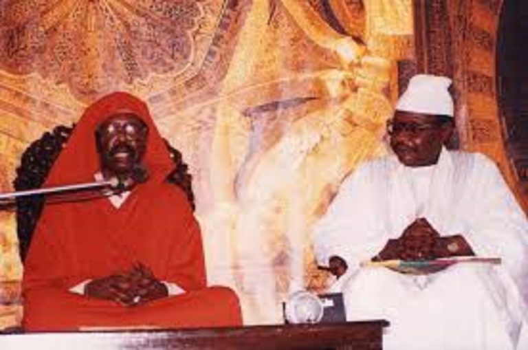 Inhumation, Serigne Pape Malick Sy rejoint Serigne Cheikh Ahmed Tidiane Sy Al Maktoum