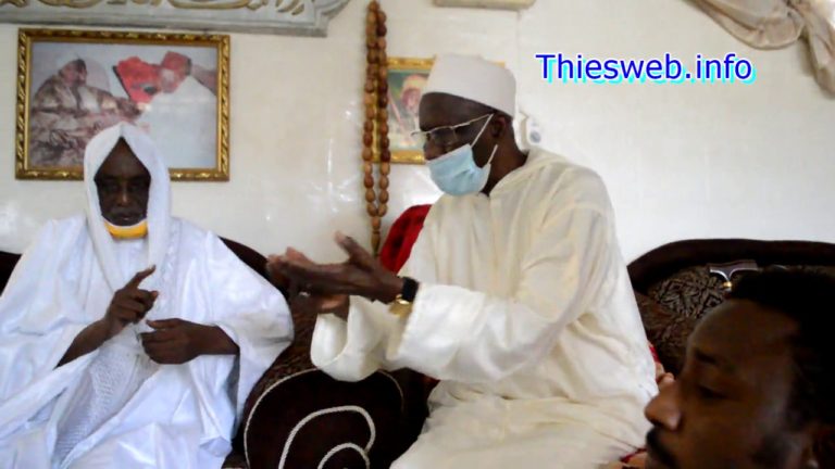 Visite de courtoisie entre Guides religieux, Cheikh Ibrahima Sow et Serigne Mounirou Ndièguène prient pour le Sénégal.