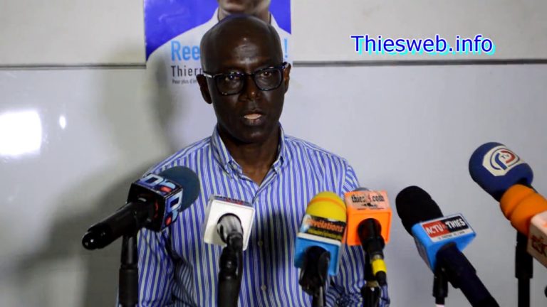 Thierno Alassane Sall face à la presse de Thiès