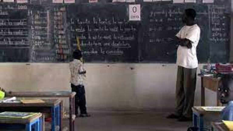 Gestion du système  éducatif au Sénégal, Les parents d’élèves de l’ANAPEES veulent être impliqués davantage dans les prises de décisions
