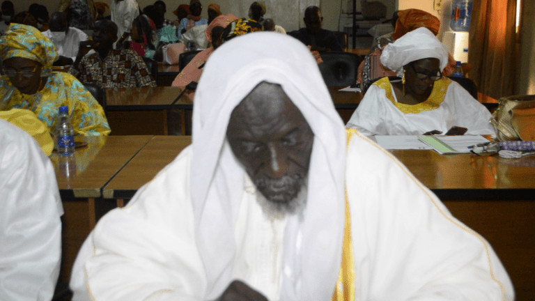 Contribution : Affaire Idrissa Gana Guéye, La lumière que Paris ne peut voir par cheikh Mohamed Ndiaye