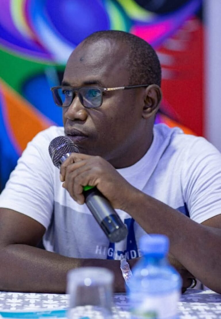 Le maire de Thiès ne détruit pas une mosaïque : il blesse sa mémoire